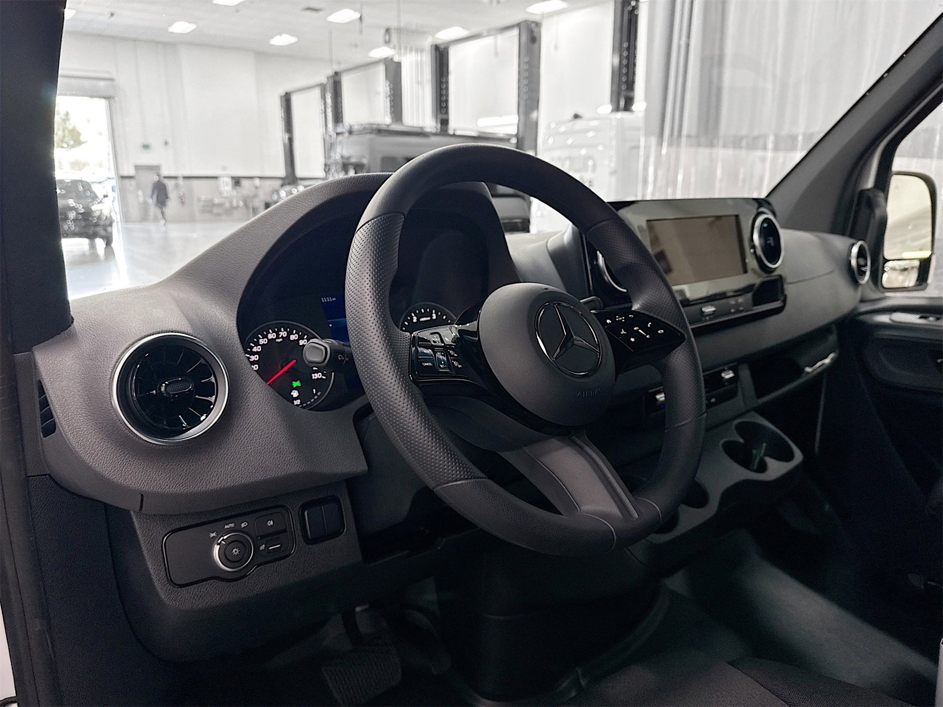 Certified 2025 Mercedes-Benz Sprinter 2500 image 10