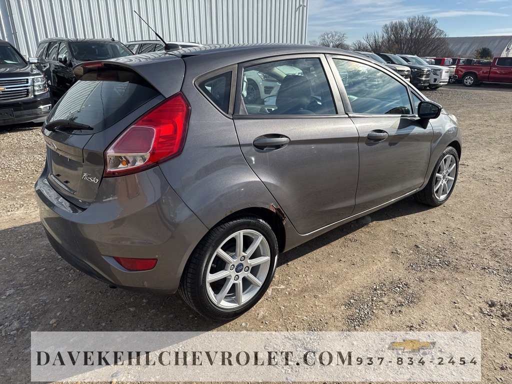 Used 2014 Ford Fiesta SE w/ Equipment Group 201B image 5