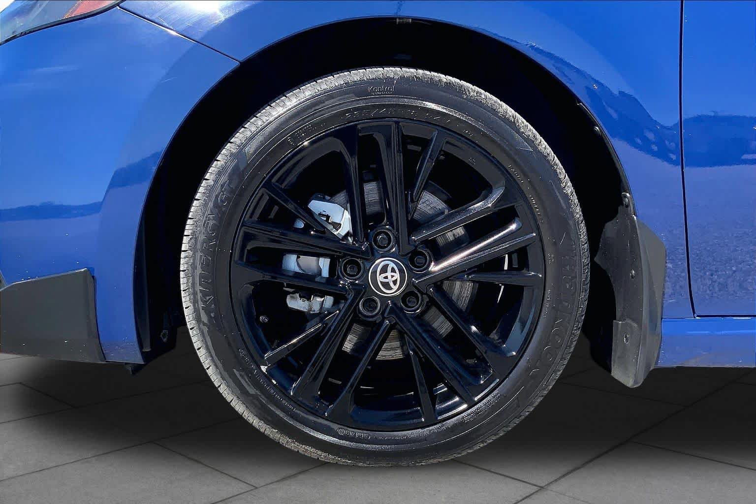 Used 2026 Toyota Camry SE w/ Multimedia Upgrade Package AWD/4WD image 11