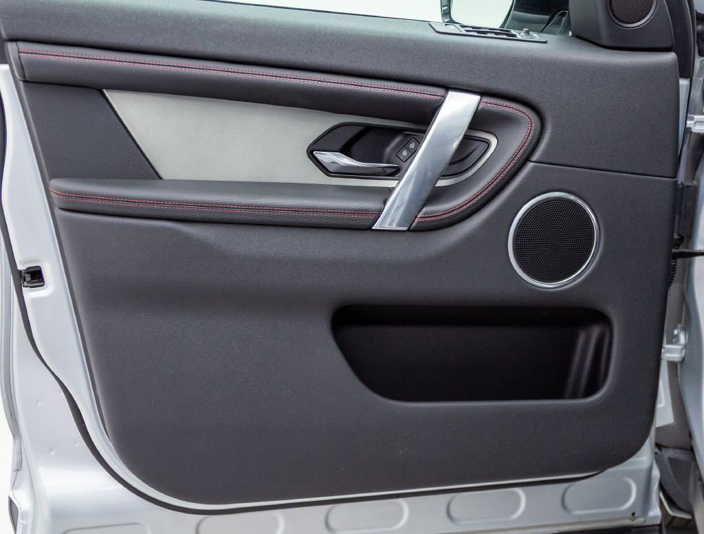 Used 2023 Land Rover Discovery Sport S R-Dynamic image 26