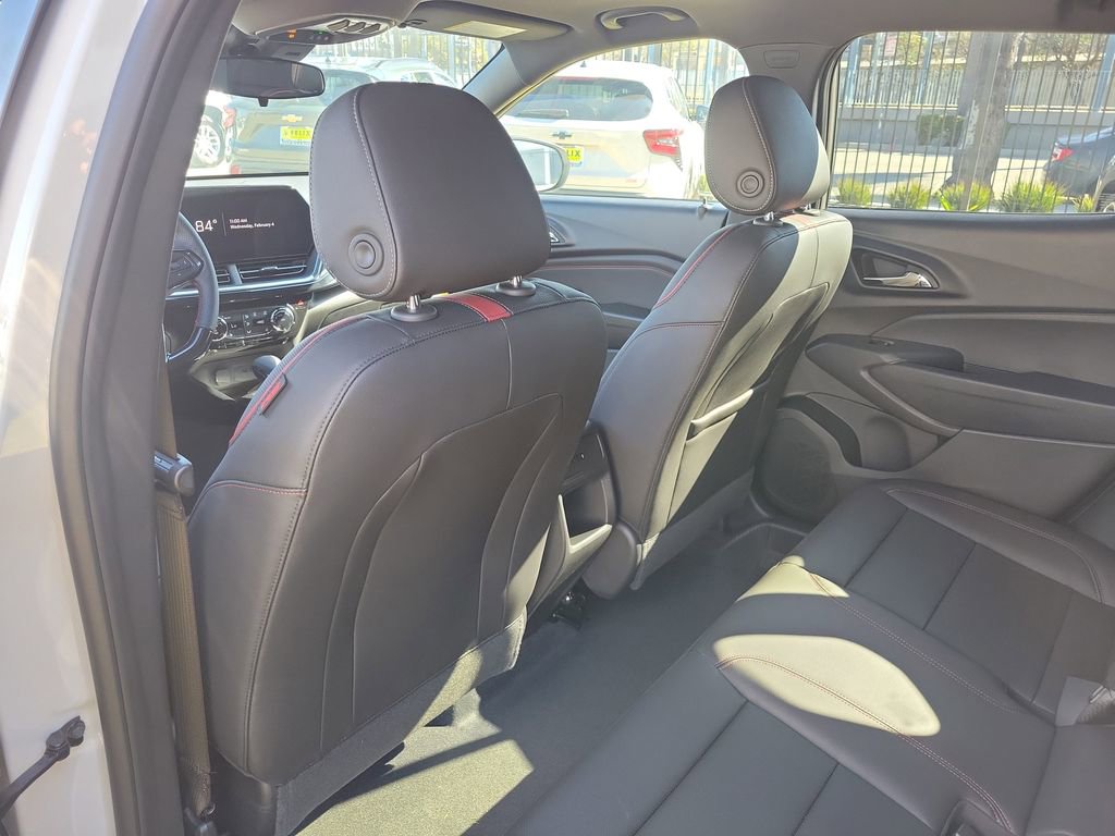 New 2026 Chevrolet Trax RS w/ Sunroof Package image 13