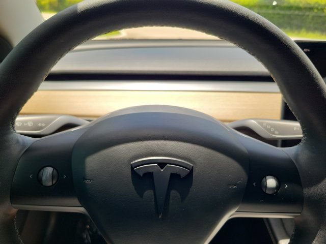 Used 2023 Tesla Model 3 Standard Range RWD image 22