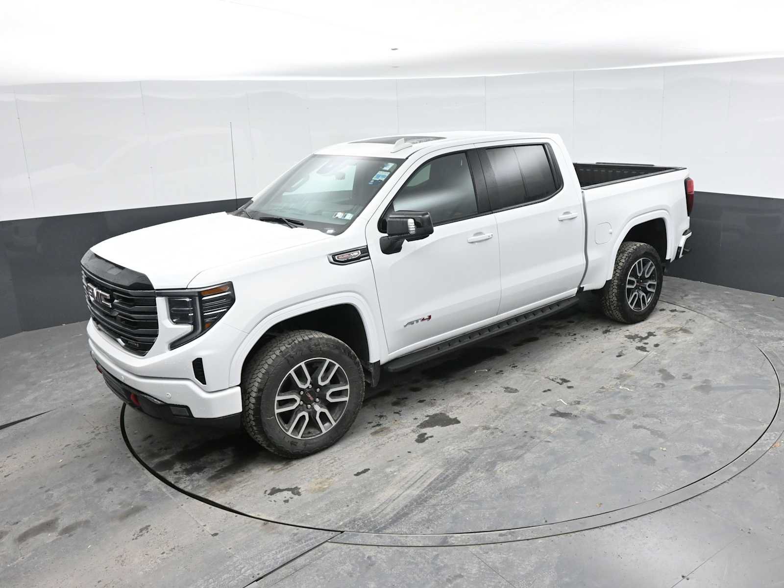 New 2026 GMC Sierra 1500 AT4 w/ AT4 Premium Package AWD/4WD image 28