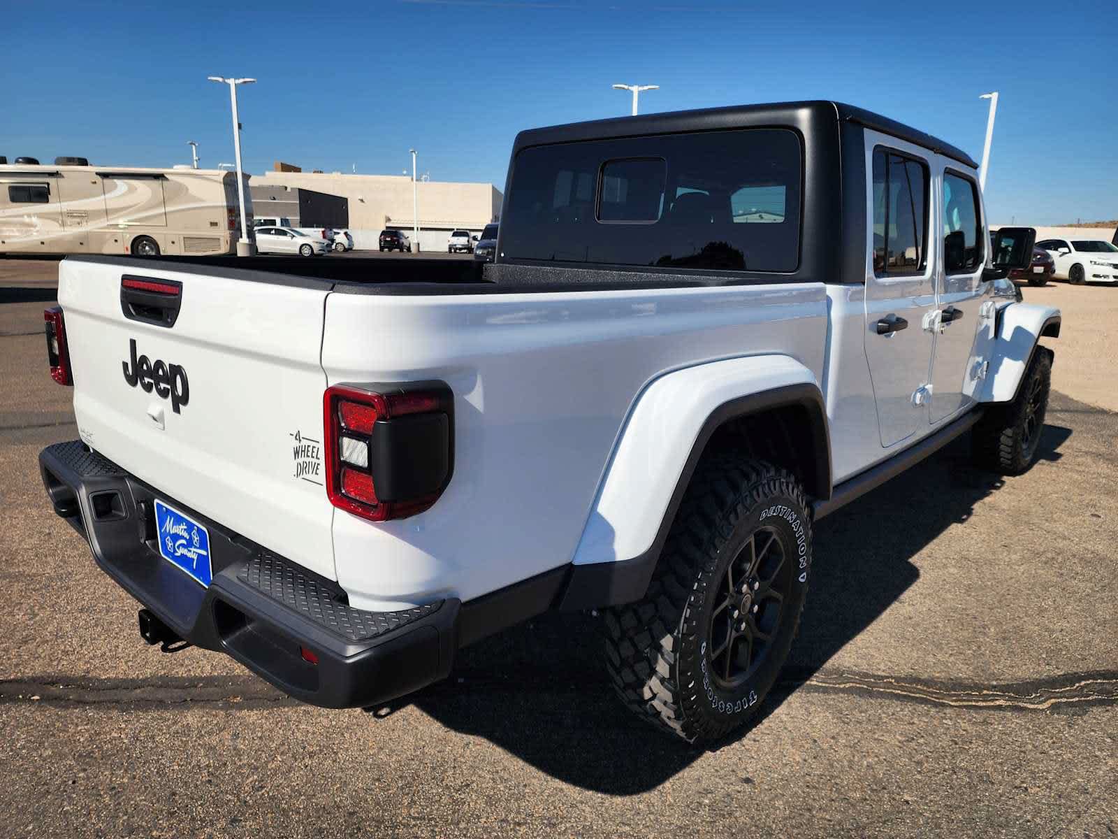 New 2026 Jeep Gladiator Mojave AWD/4WD image 5