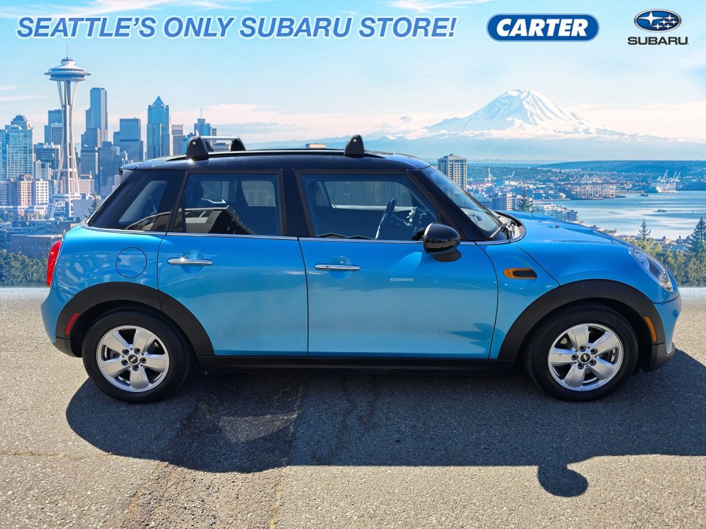 Used 2015 MINI Cooper 4-Door Hardtop FWD image 2
