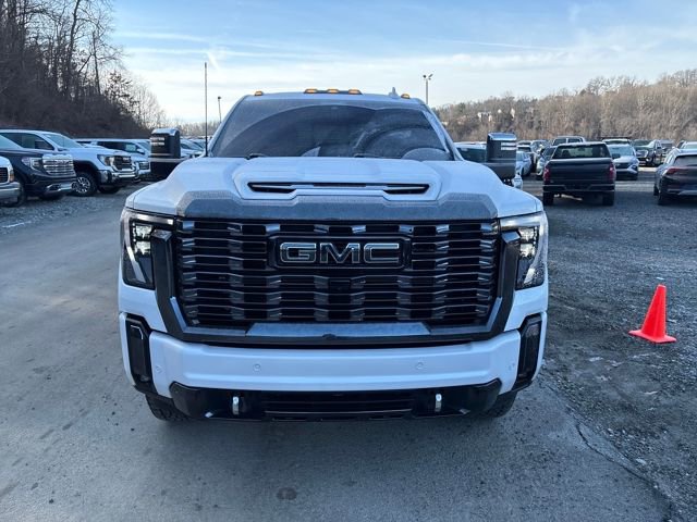 Used 2024 GMC Sierra 2500 Denali Ultimate image 8