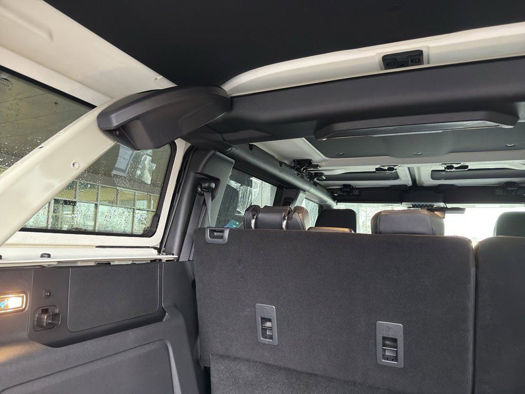 New 2025 Ford Bronco Badlands AWD/4WD image 8