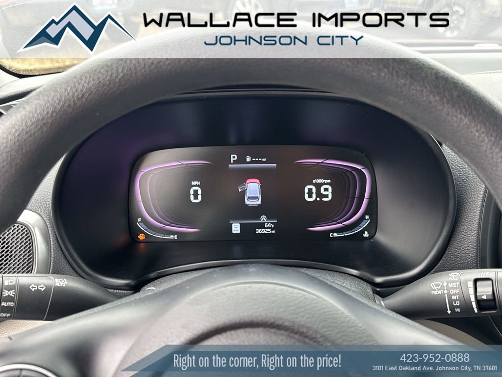 Used 2023 Kia Soul LX w/ LX Technology Package image 30
