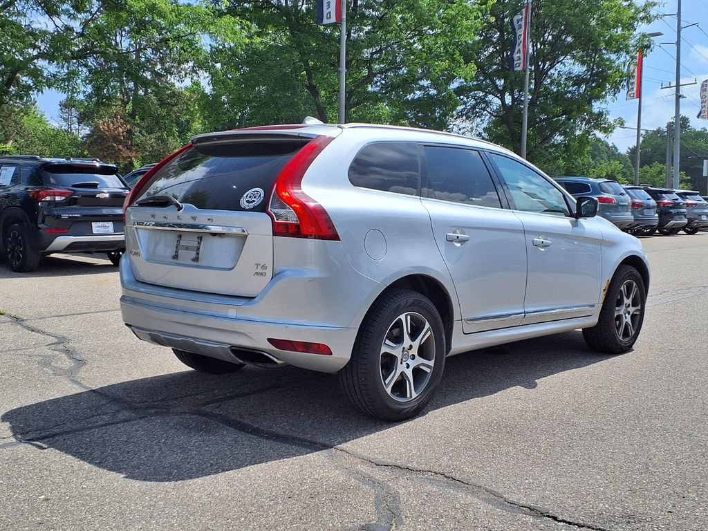 Used 2014 Volvo XC60 T6 AWD/4WD image 4