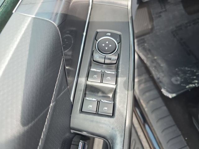 Used 2022 Ford F150 XLT w/ Equipment Group 302A High RWD image 14