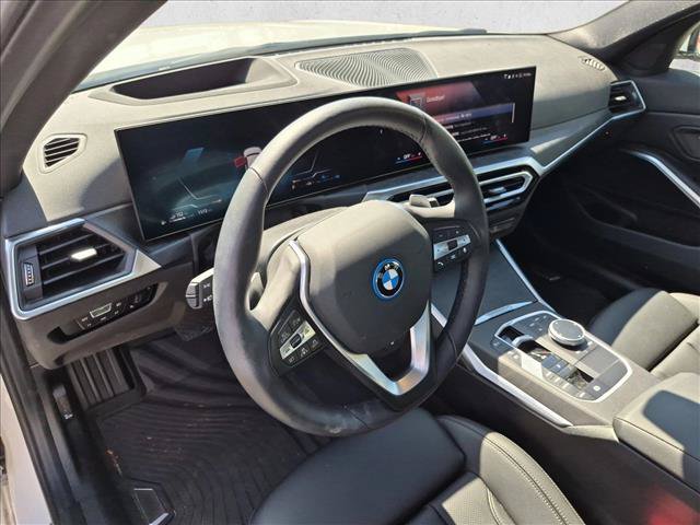Used 2024 BMW 330e w/ Premium Package RWD image 8