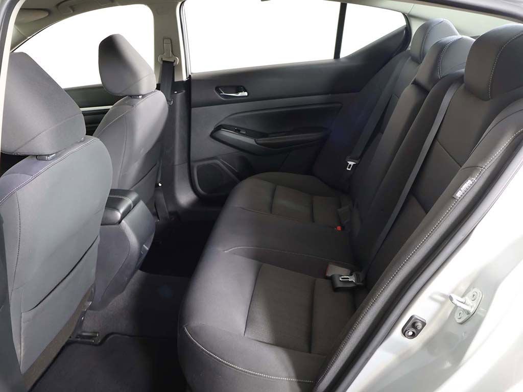 Used 2021 Nissan Altima 2.5 SV FWD image 30