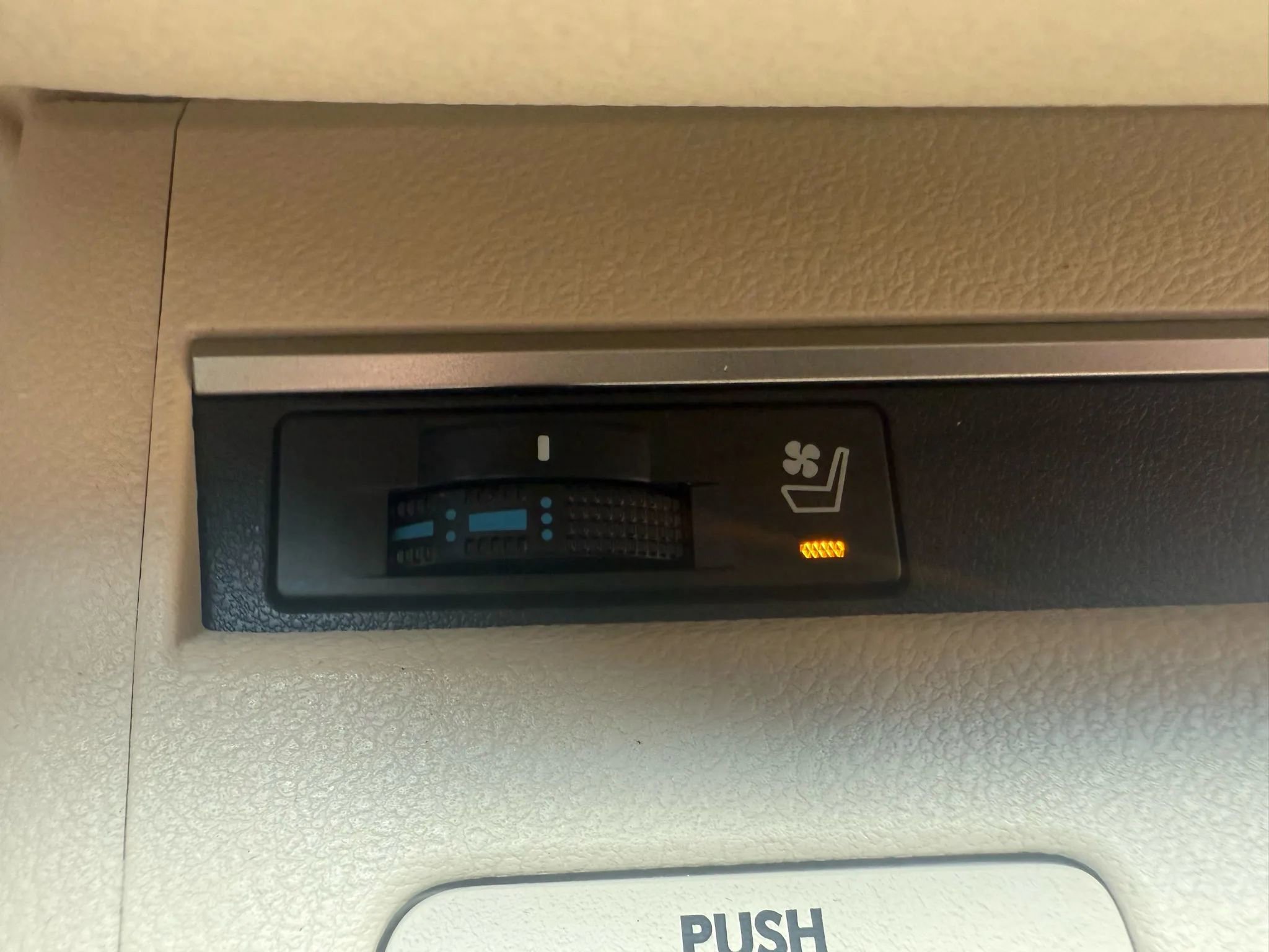 Used 2015 Lexus ES 350 image 21