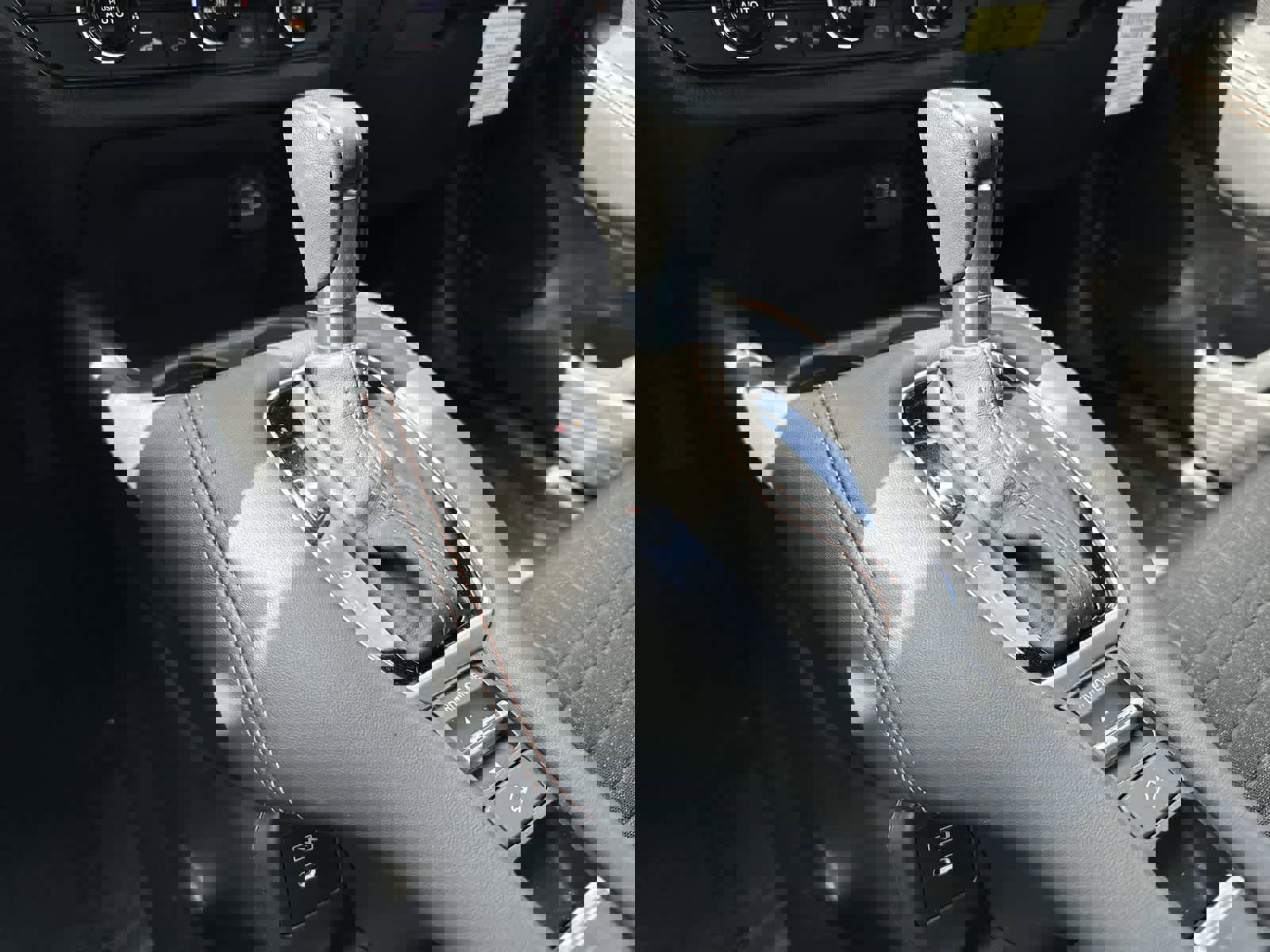 Used 2024 Honda HR-V Sport image 18