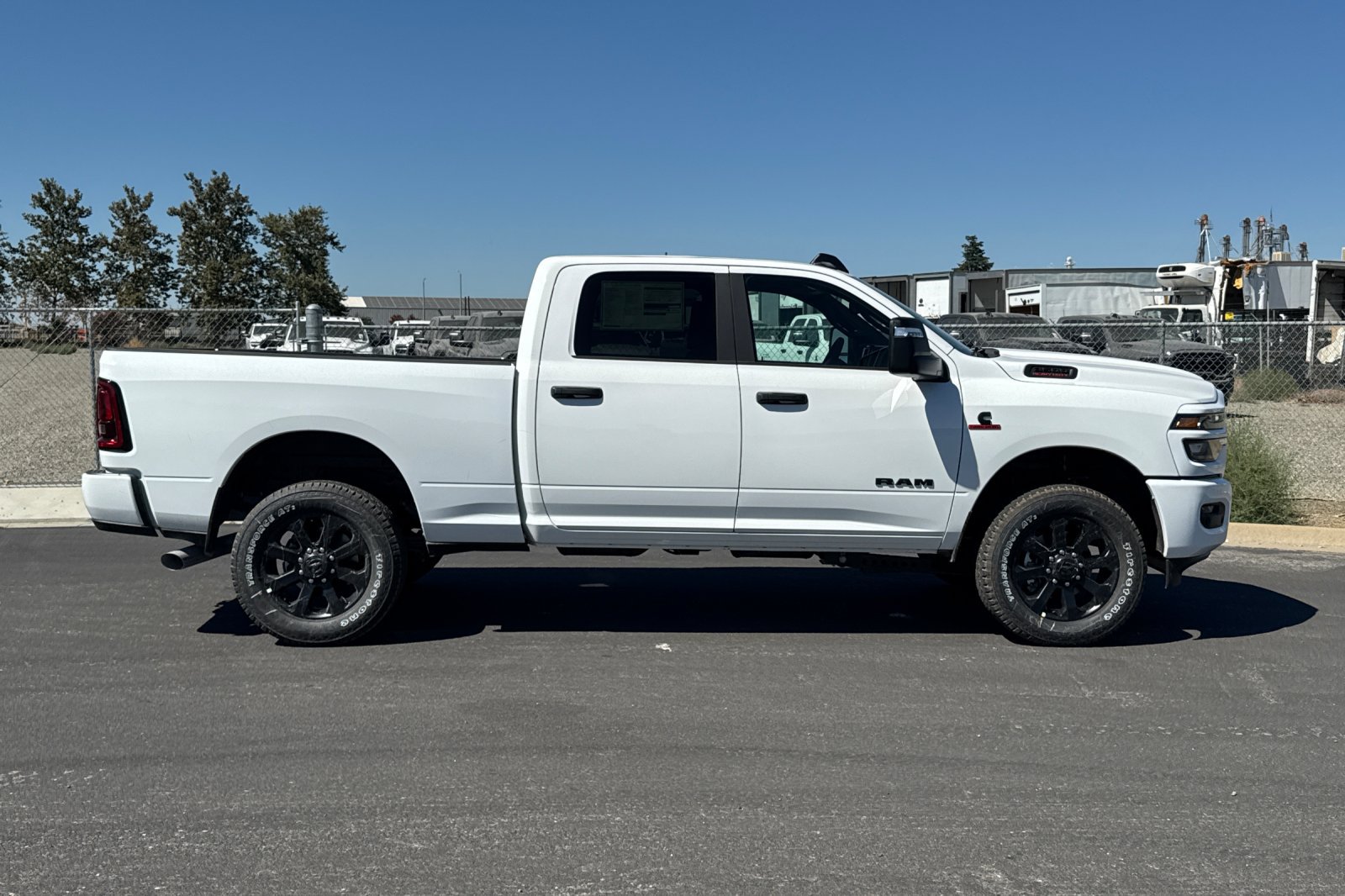 New 2026 RAM 3500 Big Horn AWD/4WD image 2