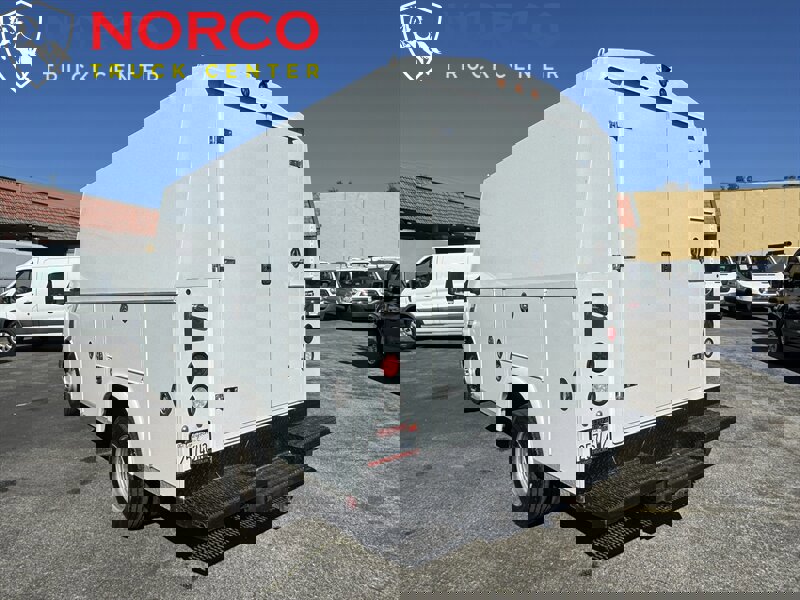 Used 2019 Chevrolet Express 3500 3500 w/ Power Convenience Package image 10