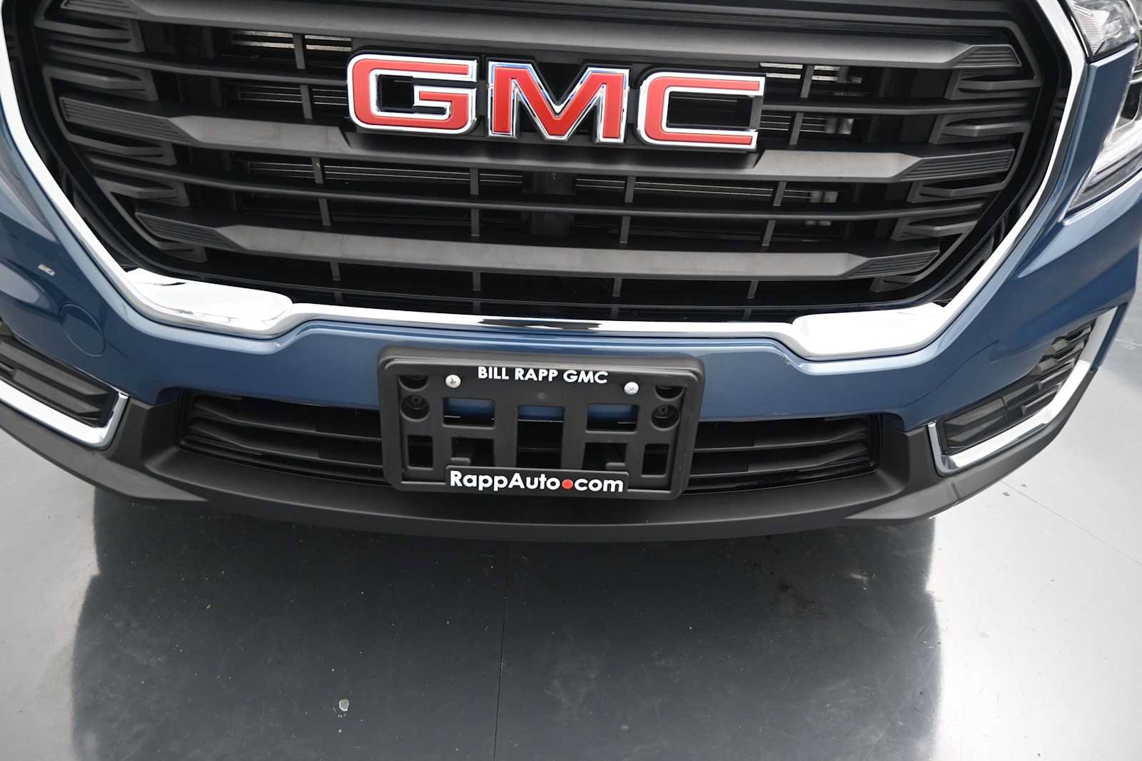 Used 2024 GMC Terrain SLE w/ Driver Convenience Package AWD/4WD image 17