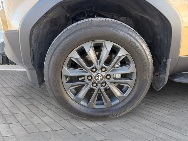 Used 2025 Toyota Land Cruiser w/ Premium Package AWD/4WD image 9