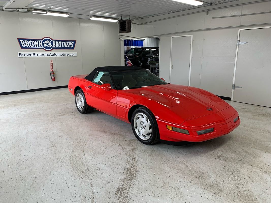 Used 1996 Chevrolet Corvette Convertible image 9