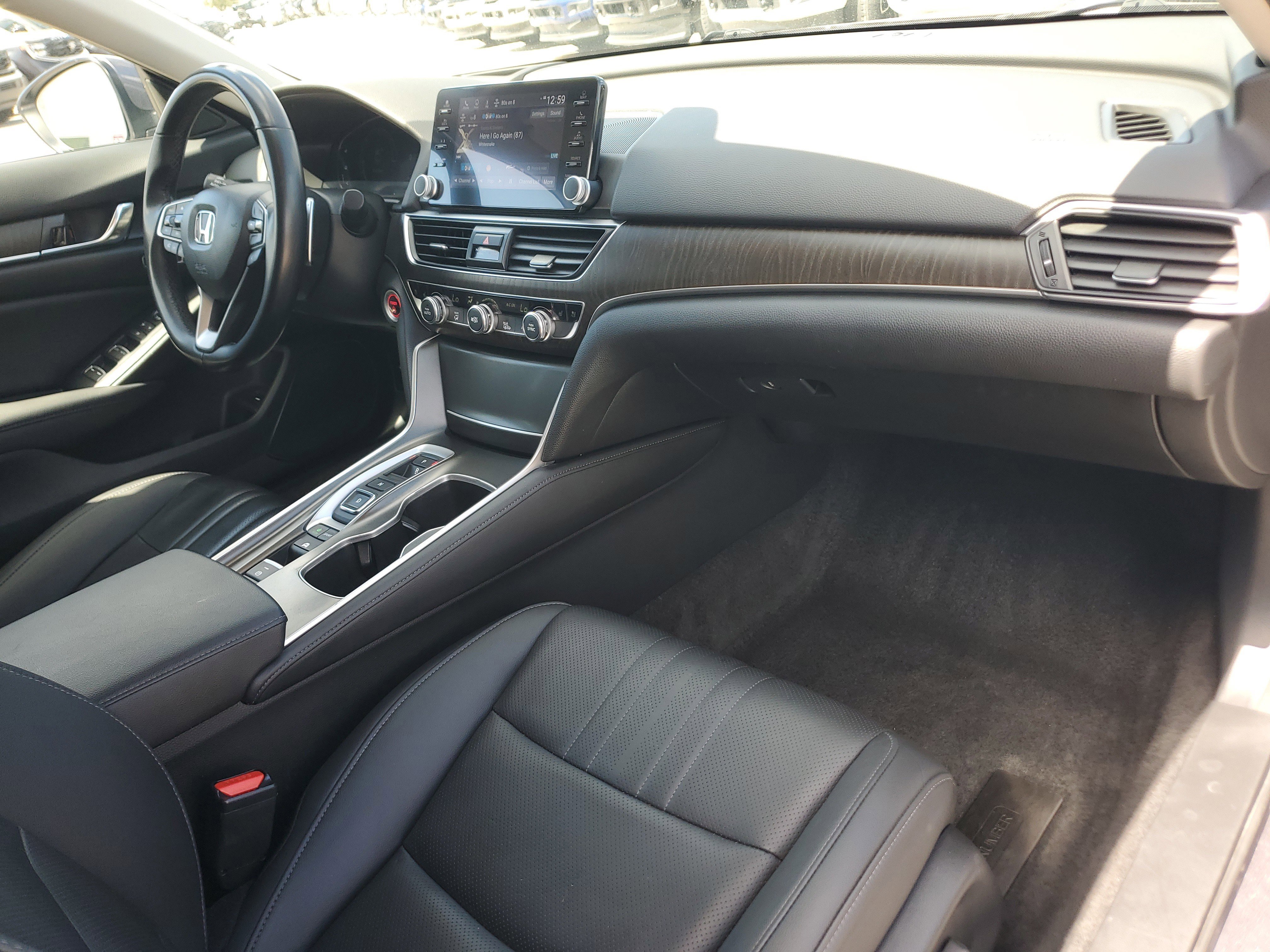 Used 2021 Honda Accord Touring image 18