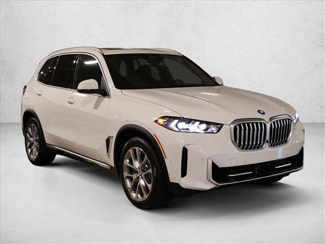 New 2026 BMW X5 xDrive50e w/ Premium Package AWD/4WD image 6