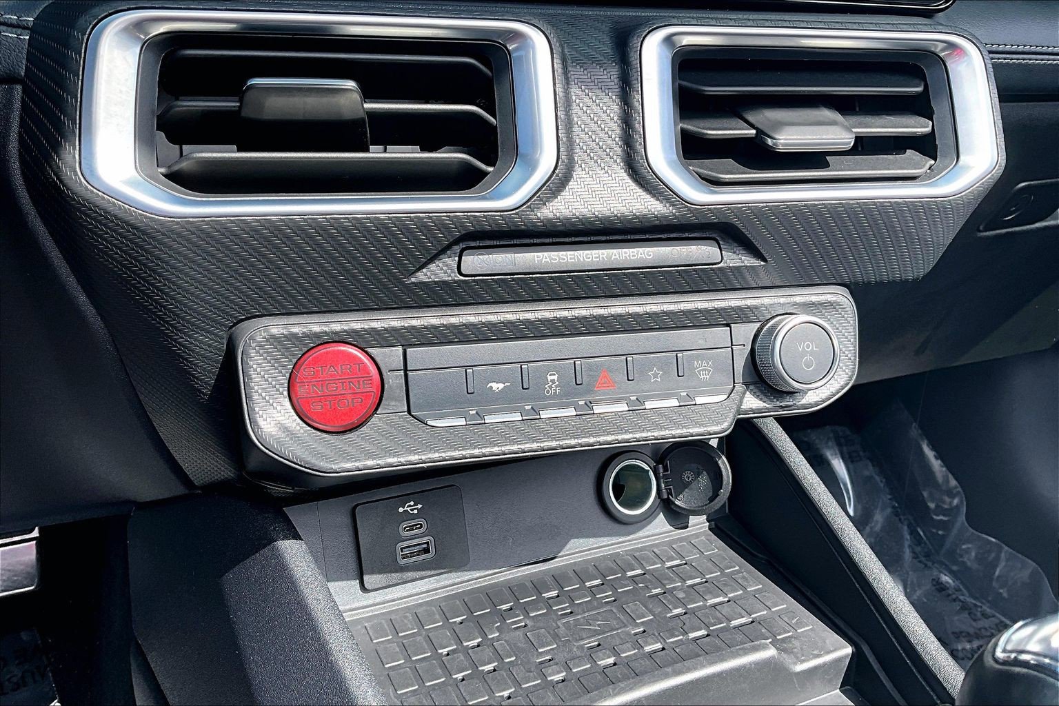 Certified 2024 Ford Mustang GT Premium image 31