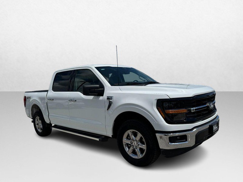 Used 2025 Ford F150 XLT w/ Equipment Group 301A Standard AWD/4WD image 3