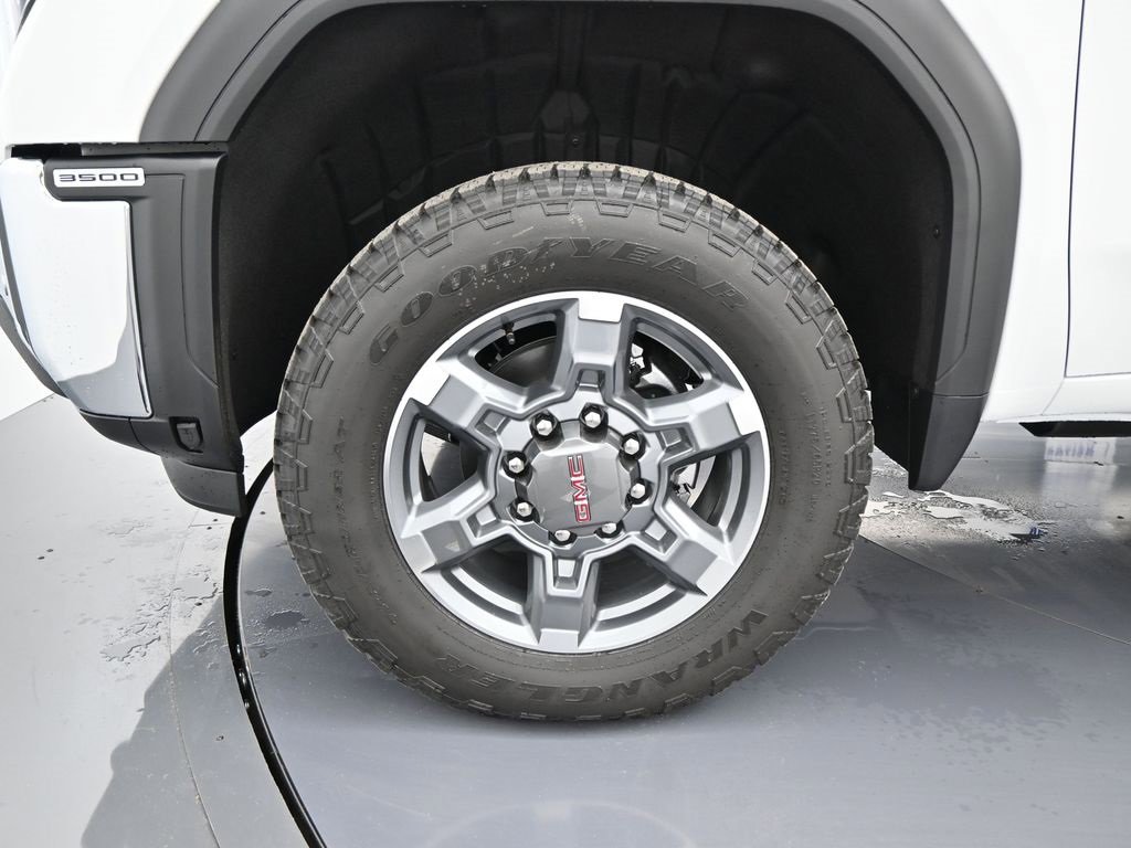New 2025 GMC Sierra 3500 SLE w/ SLE Value Package image 8