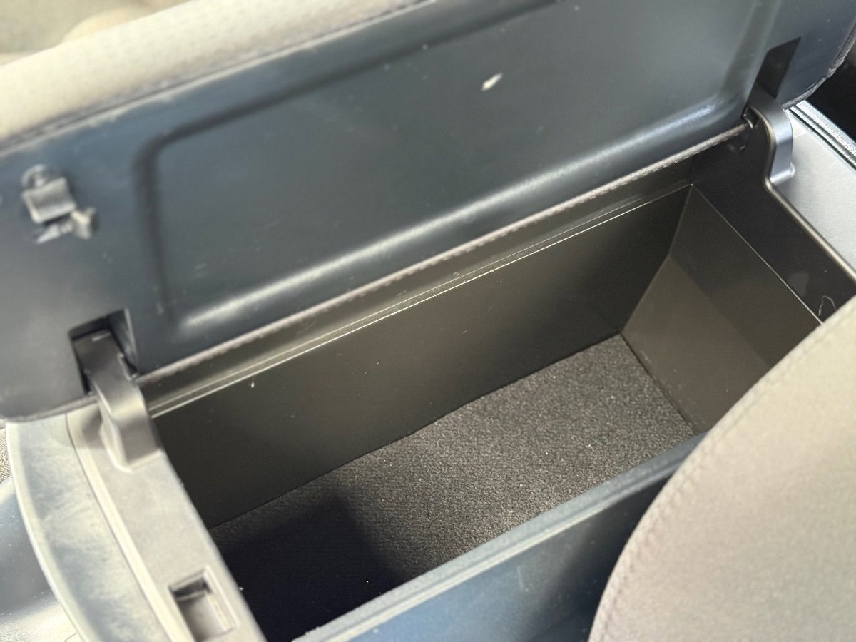 Used 2021 Toyota Prius LE w/ Carpet Mat Package (TMS) FWD image 35