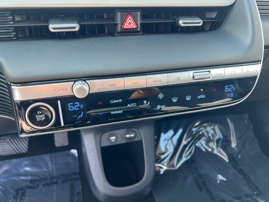 Used 2024 Hyundai Ioniq 5 SEL image 23