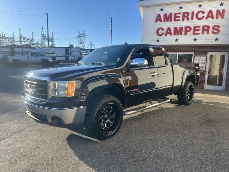 Used 2007 GMC Sierra 1500 SLE w/ Max Trailering Pack