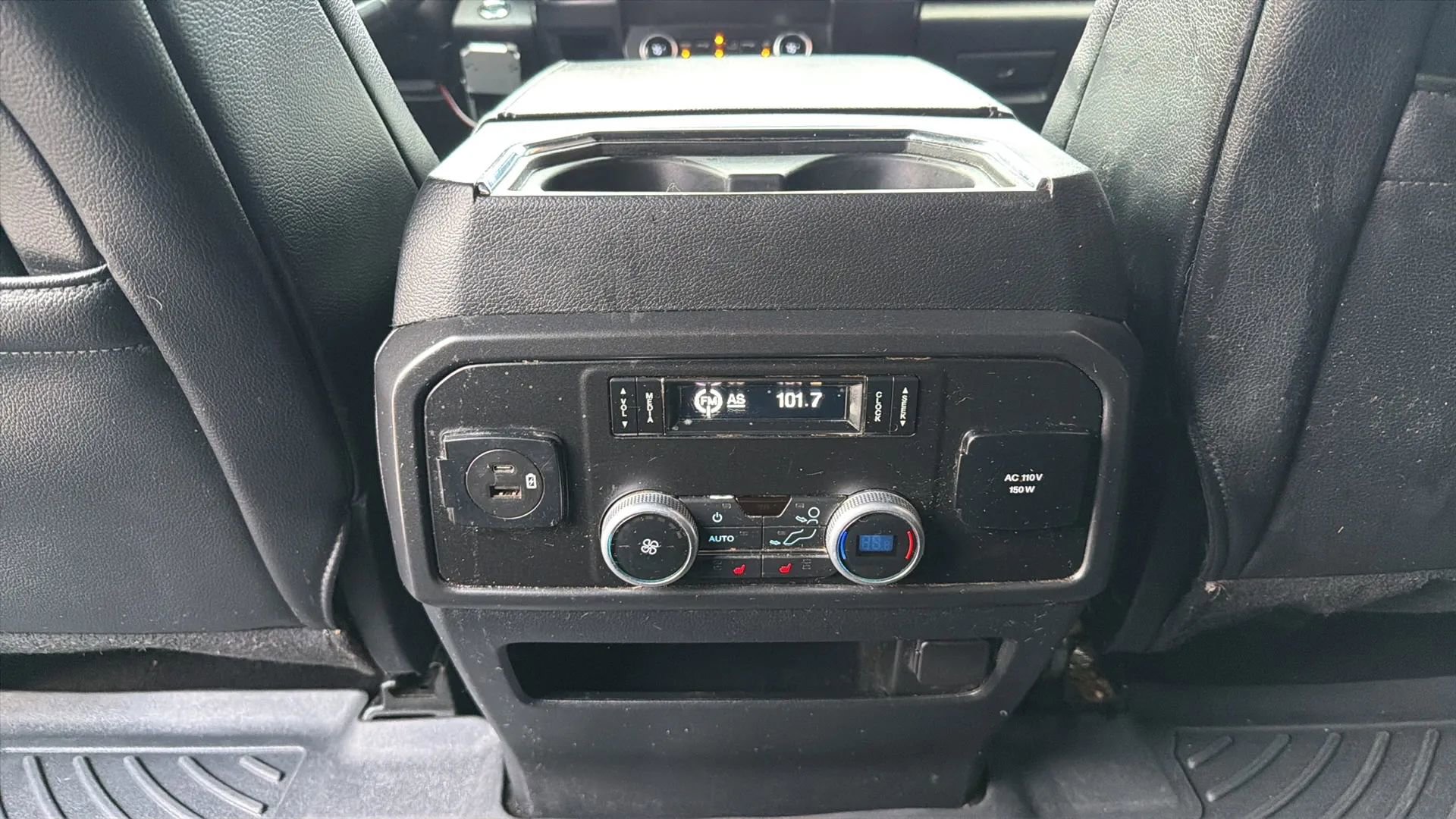 Used 2021 Ford Expedition Max Limited image 19