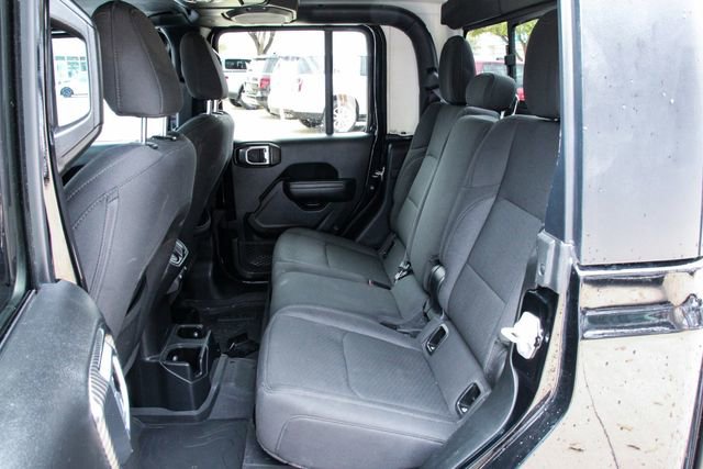 Used 2022 Jeep Gladiator Willys image 37