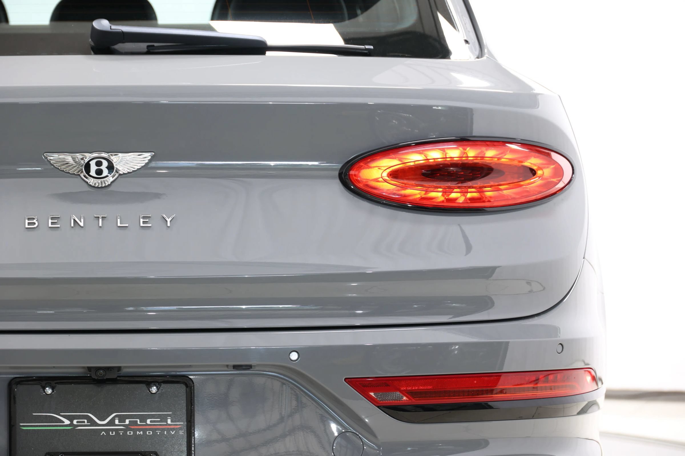Used 2023 Bentley Bentayga AWD/4WD image 73