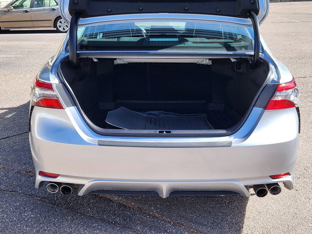 Used 2024 Toyota Camry XSE image 15