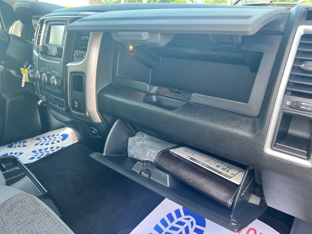 Used 2017 RAM 1500 Big Horn AWD/4WD image 39