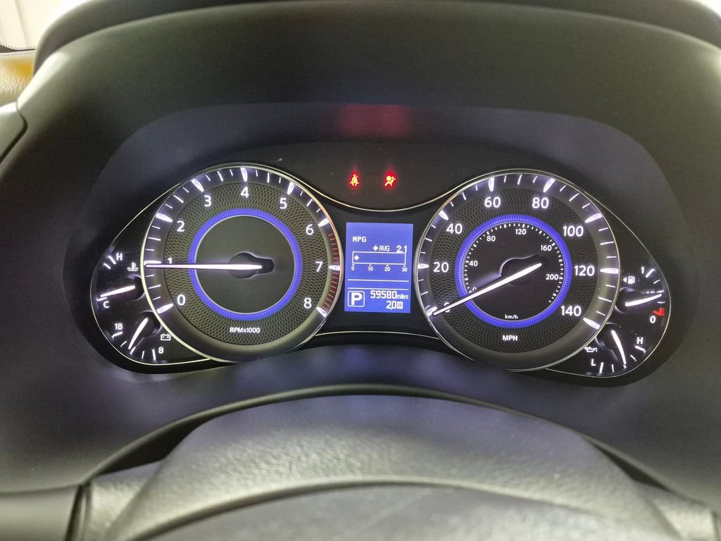 Used 2017 INFINITI QX80 2WD w/ Deluxe Technology Package image 16