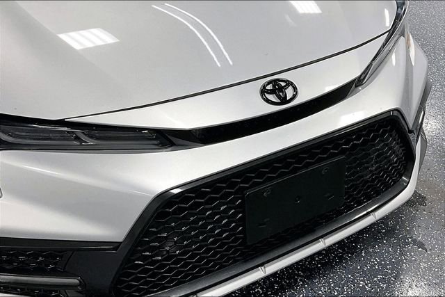 Used 2020 Toyota Corolla SE image 28
