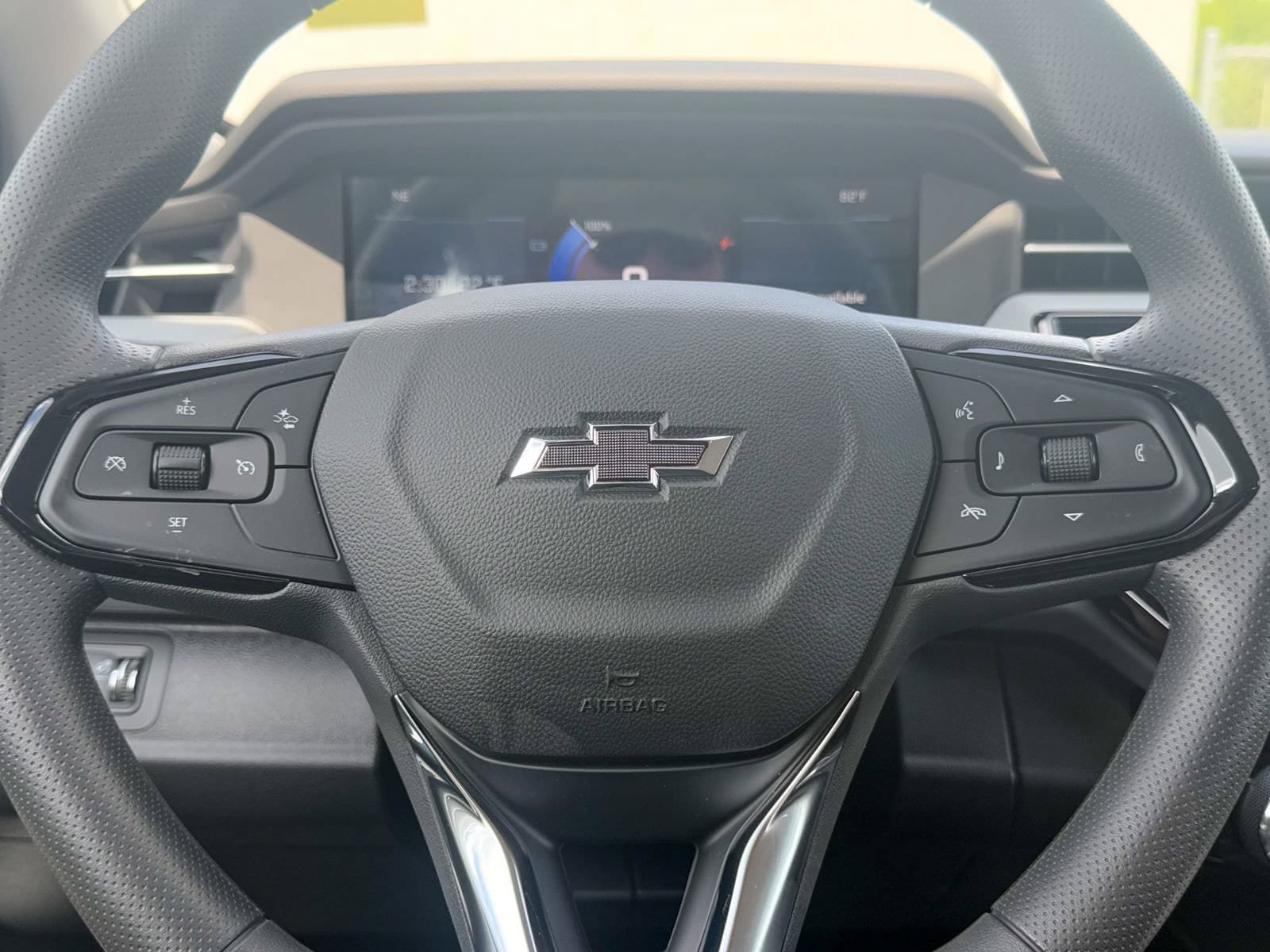New 2027 Chevrolet Bolt LT w/ LPO, All-Weather Package FWD image 28