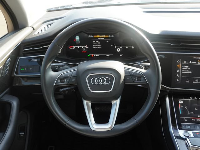 Used 2022 Audi Q7 3.0T Premium Plus w/ Premium Plus Package AWD/4WD image 16