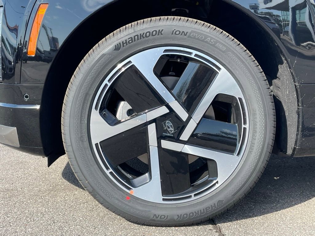 New 2026 Hyundai Ioniq 9 Calligraphy image 34