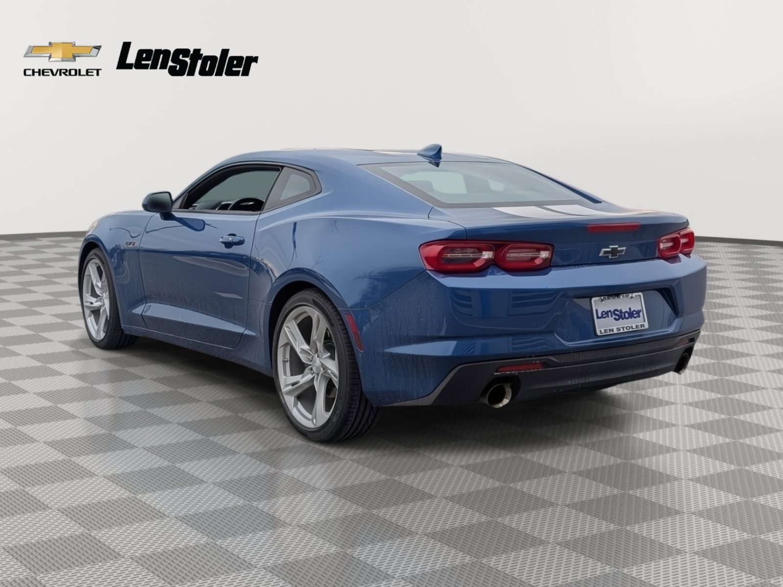 Used 2023 Chevrolet Camaro LT image 3
