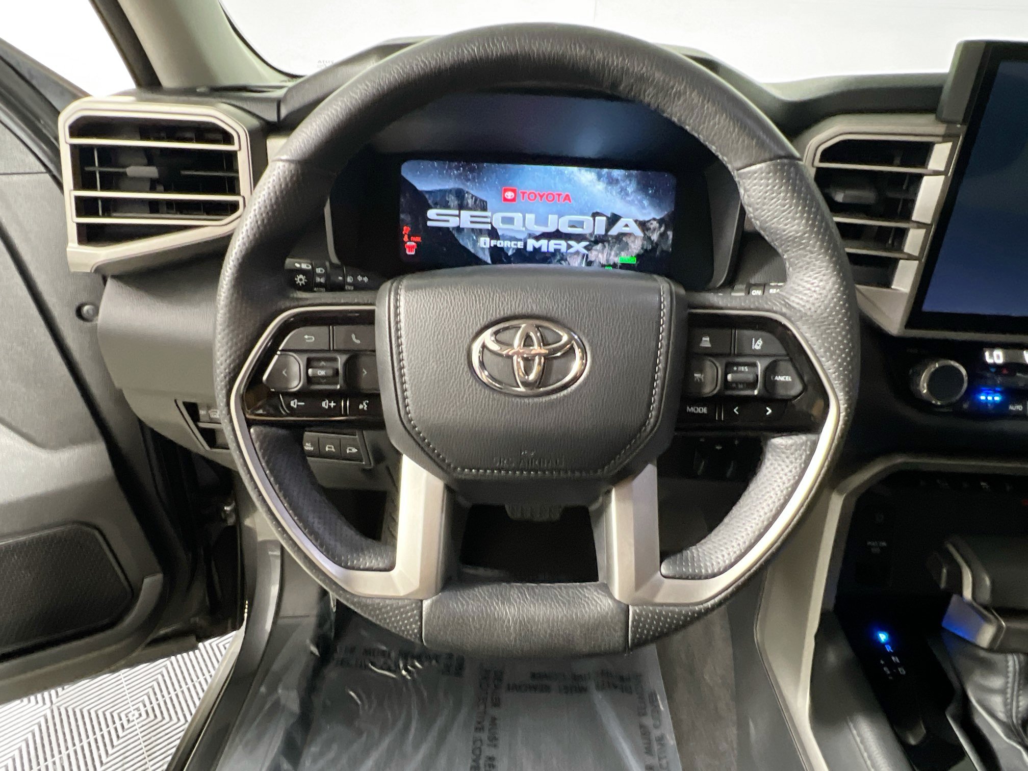 Used 2023 Toyota Sequoia Limited RWD image 17