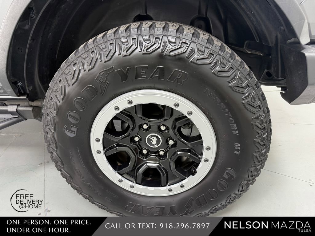 Used 2022 Ford Bronco Badlands w/ Sasquatch Package AWD/4WD image 12