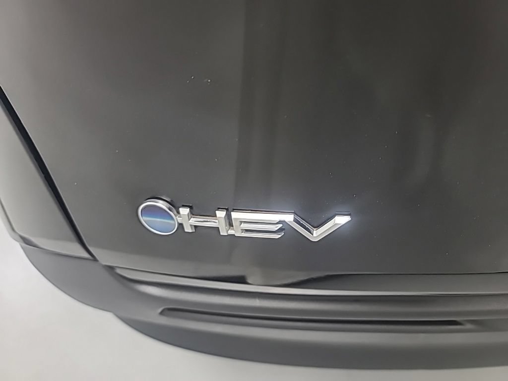 Used 2025 Toyota Sienna LE FWD image 12