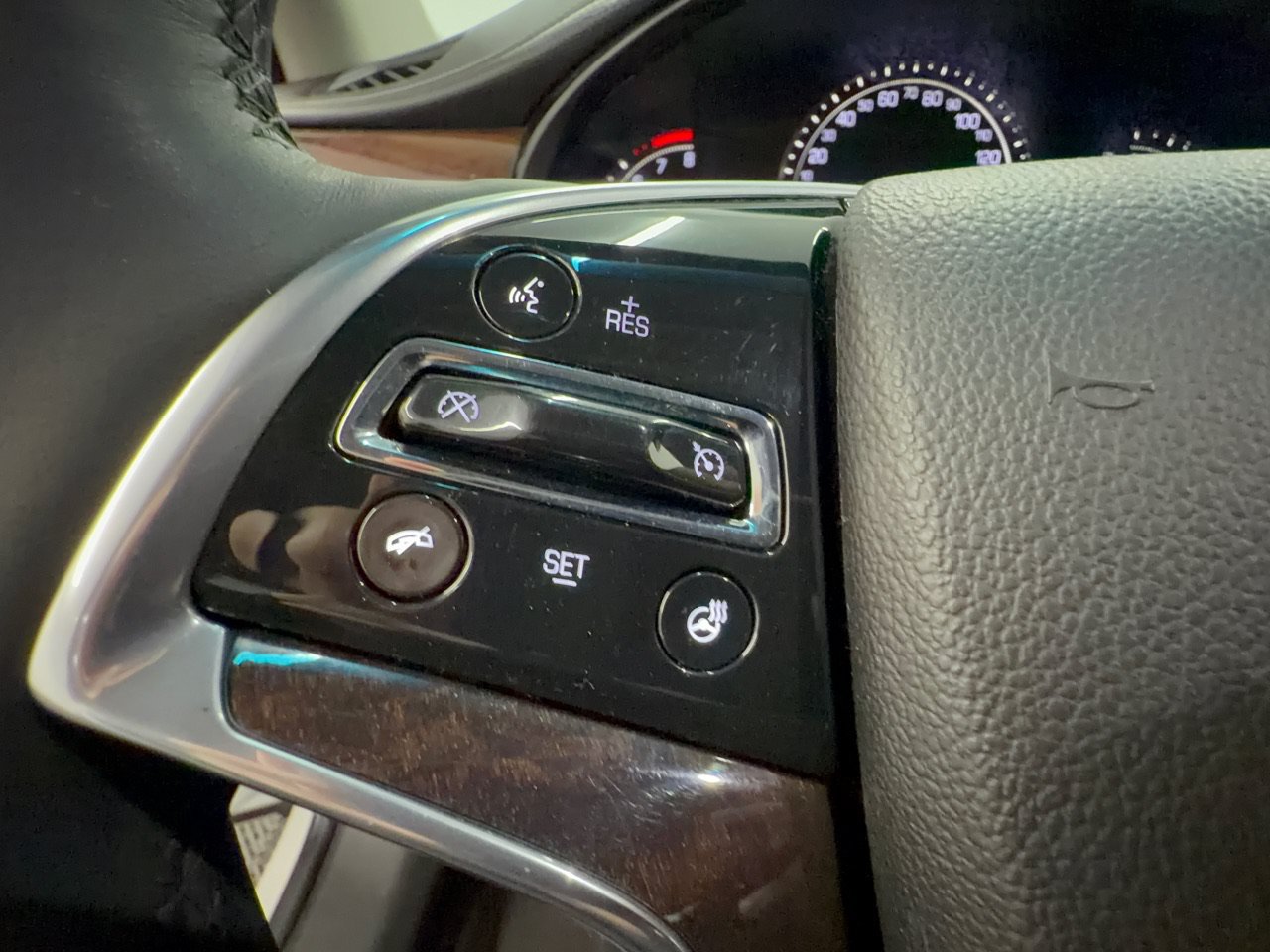 Used 2017 Cadillac XTS Luxury AWD/4WD image 18