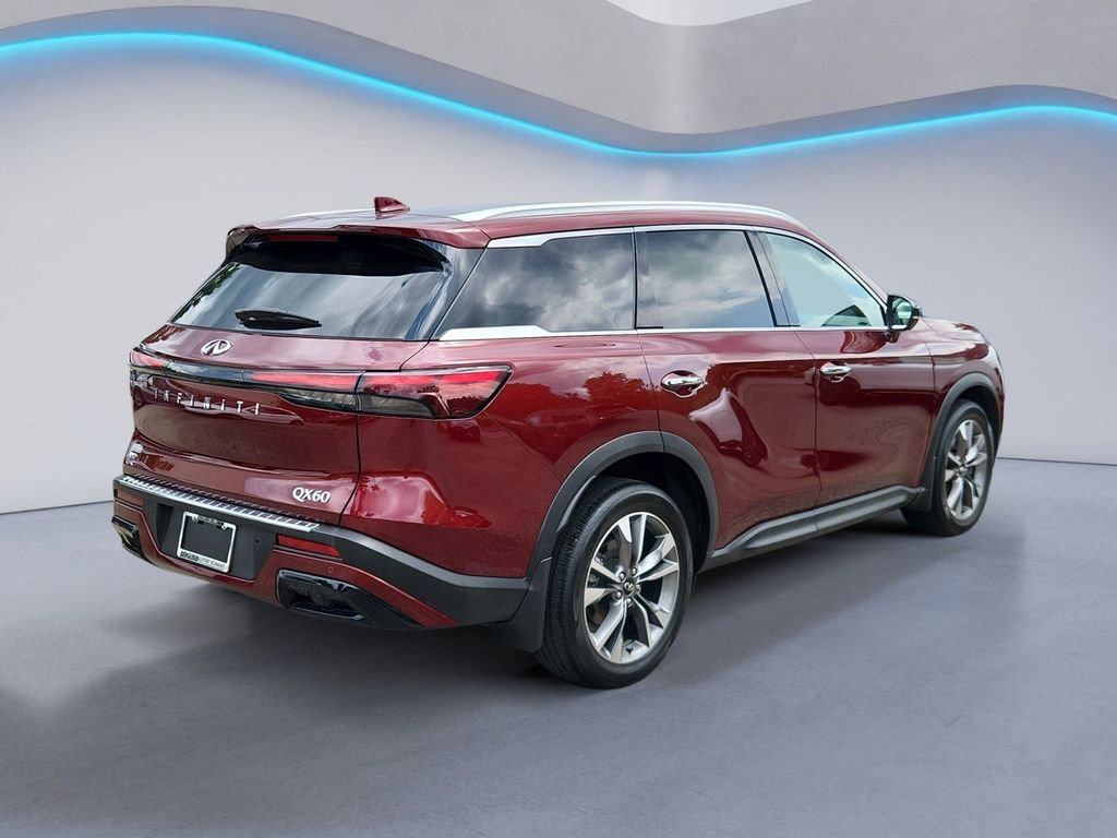 Used 2023 INFINITI QX60 Luxe w/ Vision Package AWD/4WD image 3