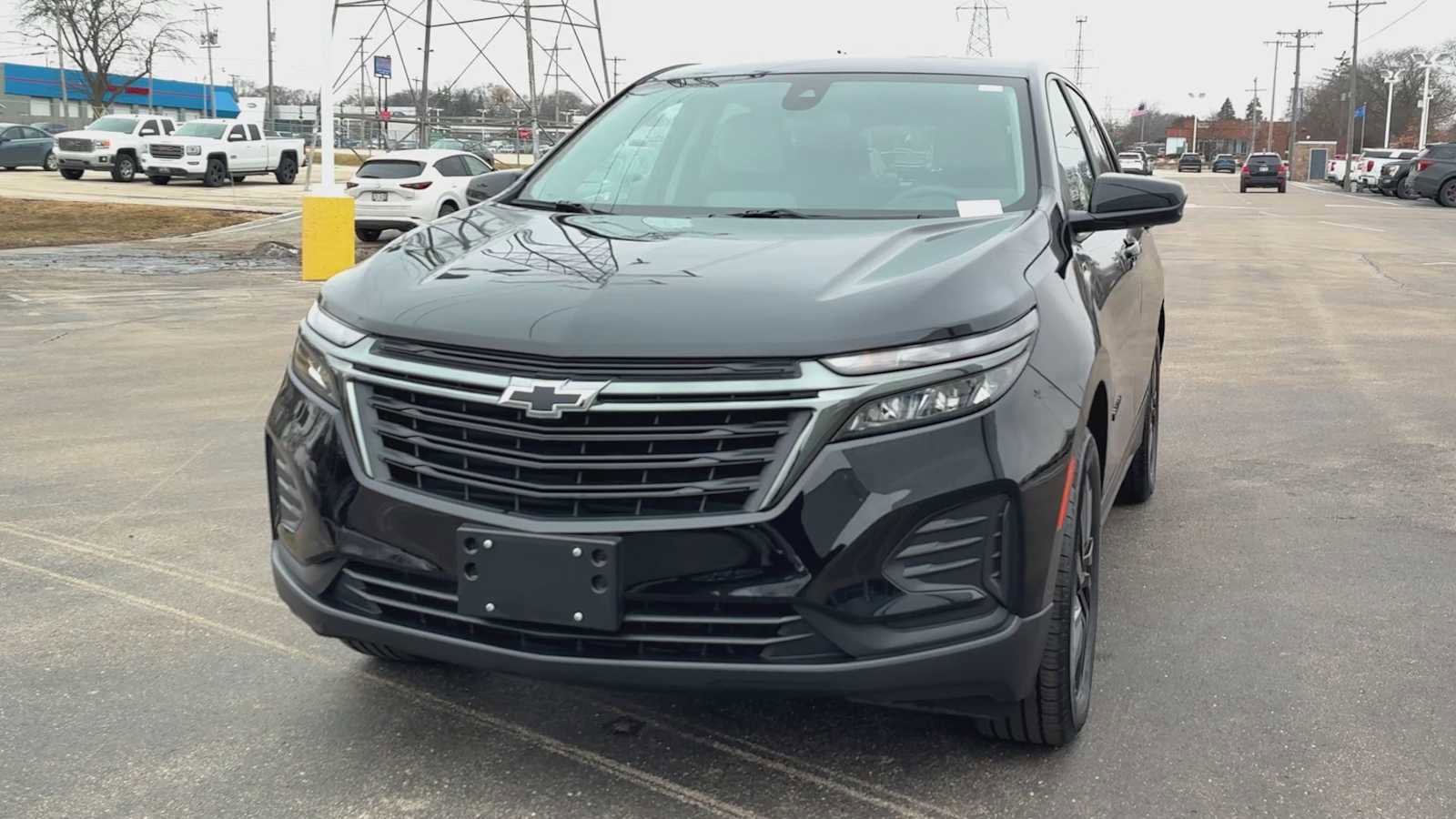 Used 2024 Chevrolet Equinox LS w/ LS Convenience Package image 9