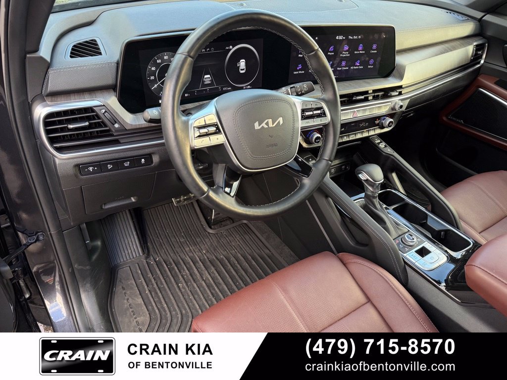 Certified 2025 Kia Telluride SX w/ SX Captain's Chair Package AWD/4WD image 9