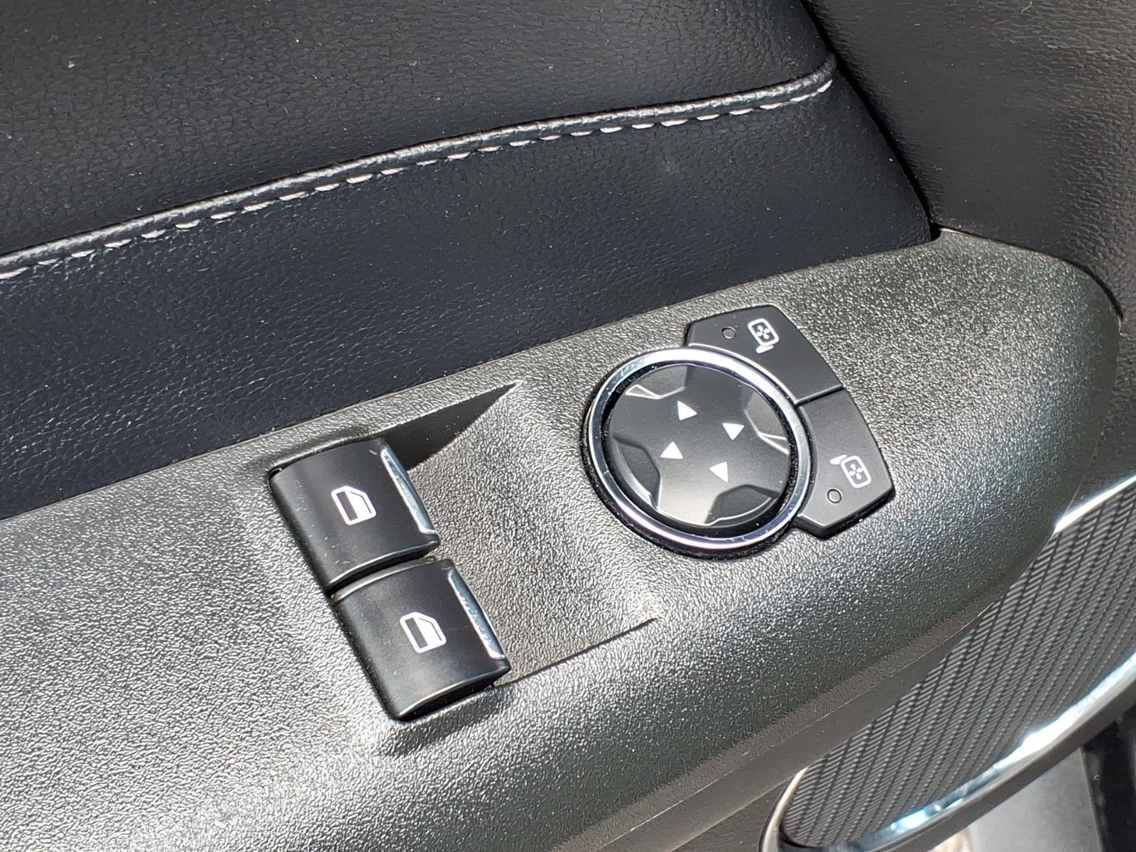 Used 2022 Ford Mustang GT Premium w/ Ford Safe & Smart Package RWD image 19